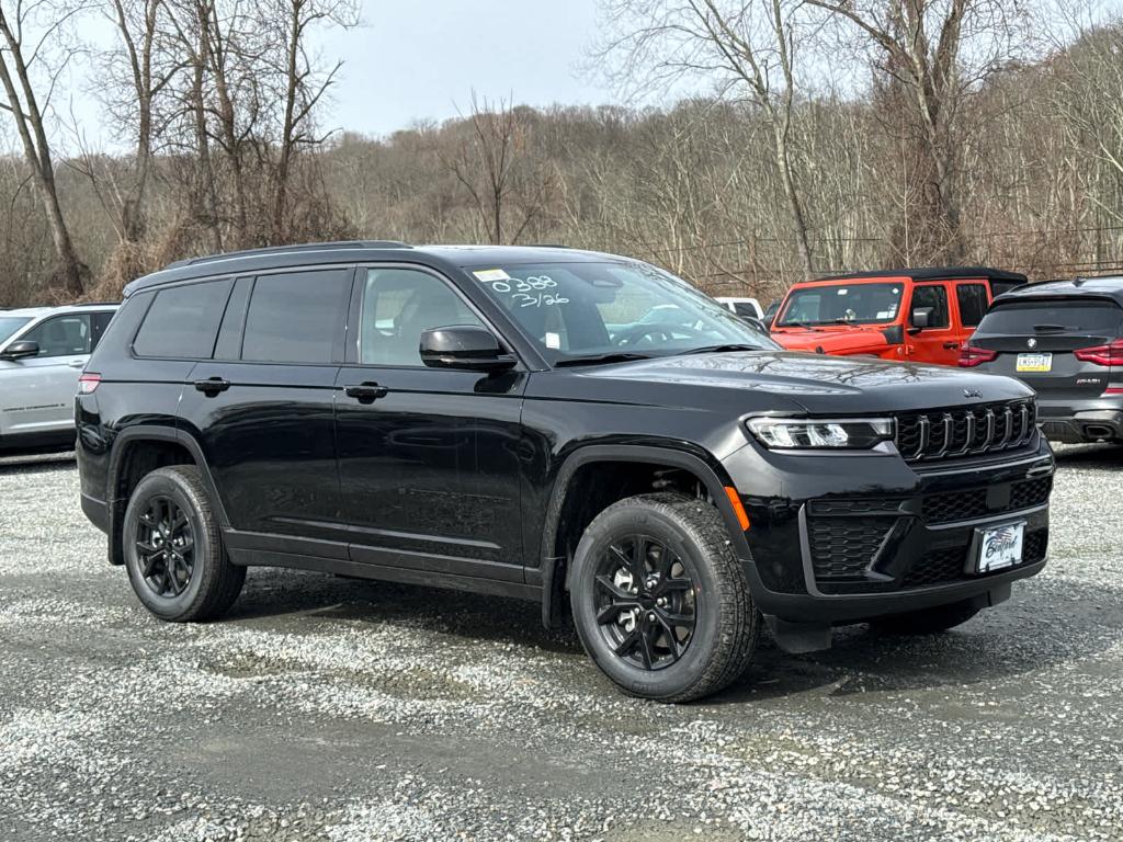 New 2026 Jeep Grand Cherokee L Laredo