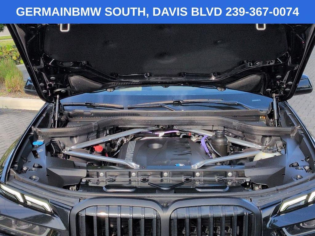 2025 BMW X7 XDRIVE40I — миниатюра 14