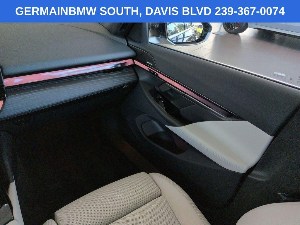 2026 BMW I5 EDRIVE40 缩略图 17
