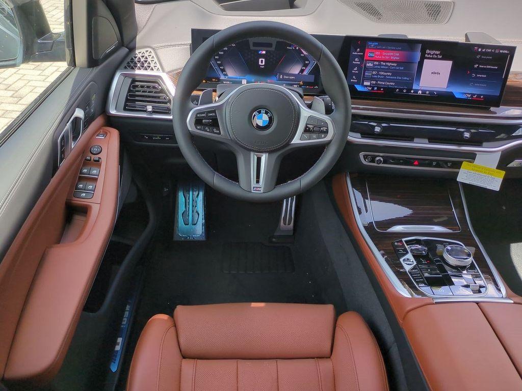 2026 BMW X5 M60I — миниатюра 16