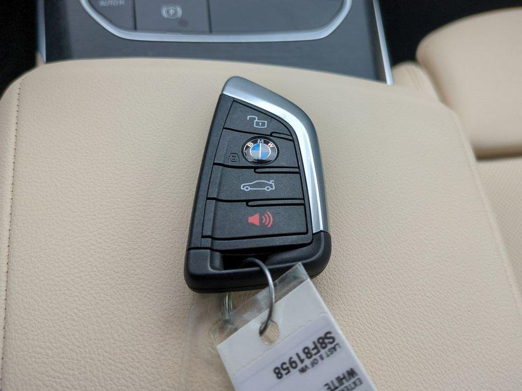 2025 BMW 330 I 缩略图 29