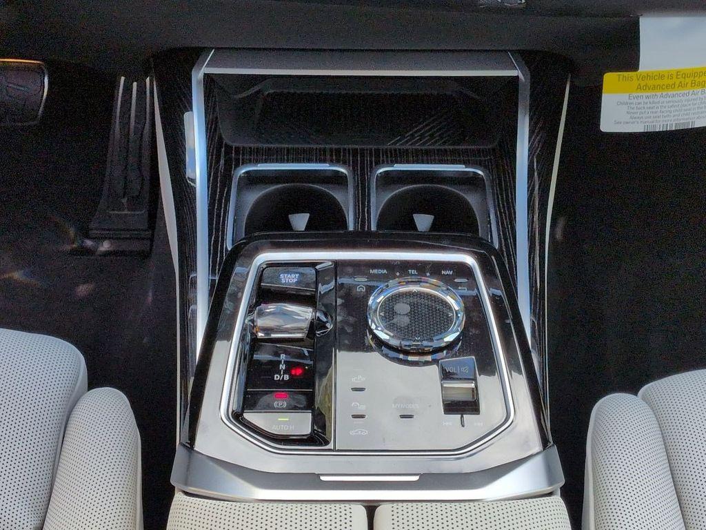 2026 BMW I7 EDRIVE50 缩略图 19
