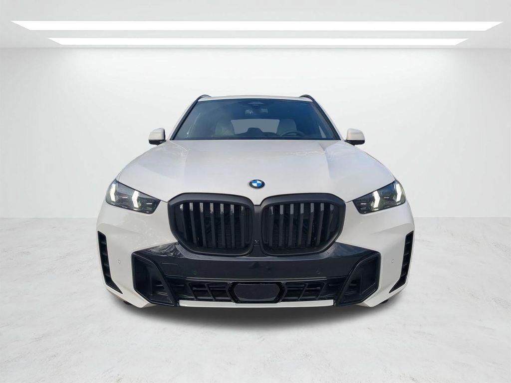 صورة 9 لـ 2026 BMW X5 XDRIVE40I