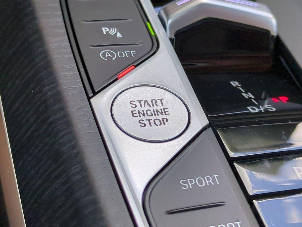 2026 BMW 330 I NA — фото 28
