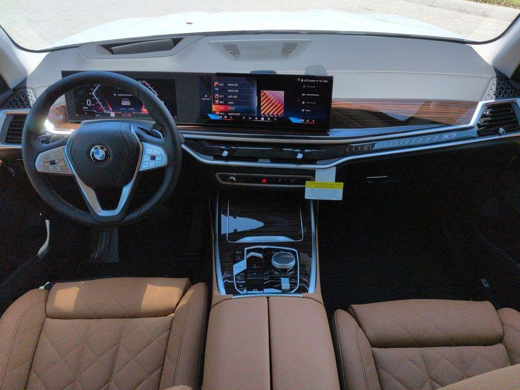 2027 BMW X7 XDRIVE40I — миниатюра 15