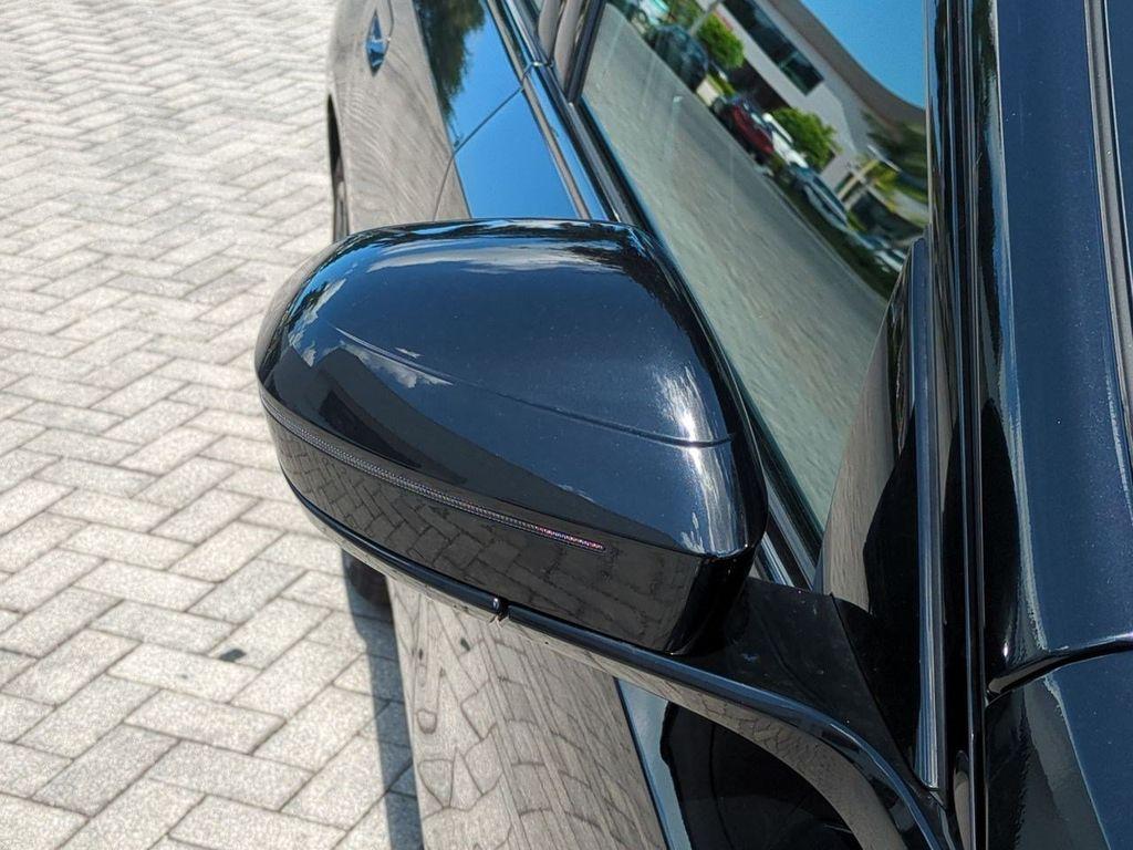 2027 BMW 530 I 缩略图 12