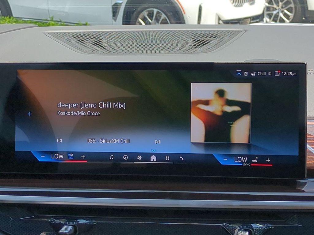 صورة مصغرة 18 لـ 2027 BMW X7 XDRIVE40I