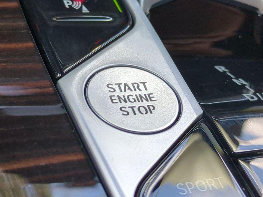 صورة مصغرة 28 لـ 2027 BMW X7 XDRIVE40I
