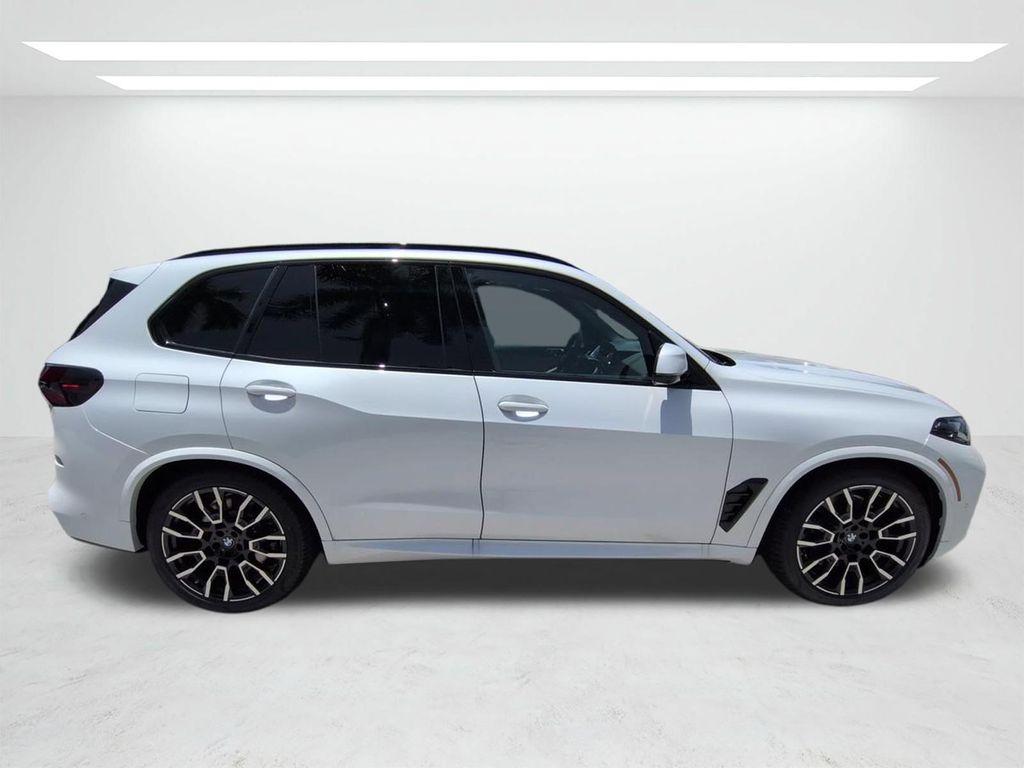صورة 3 لـ 2026 BMW X5 PHEV XDRIVE50E