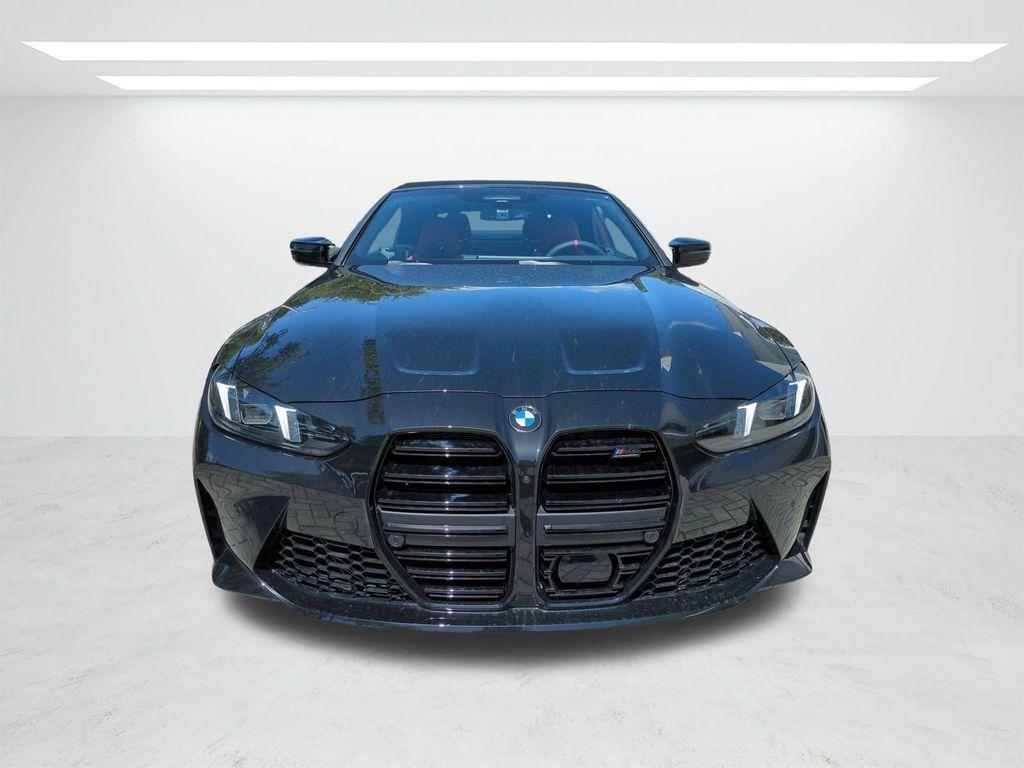 صورة 9 لـ 2027 BMW M4 COMPETITION