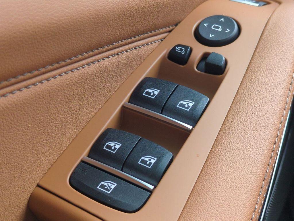 2026 BMW X5 M60I 缩略图 24