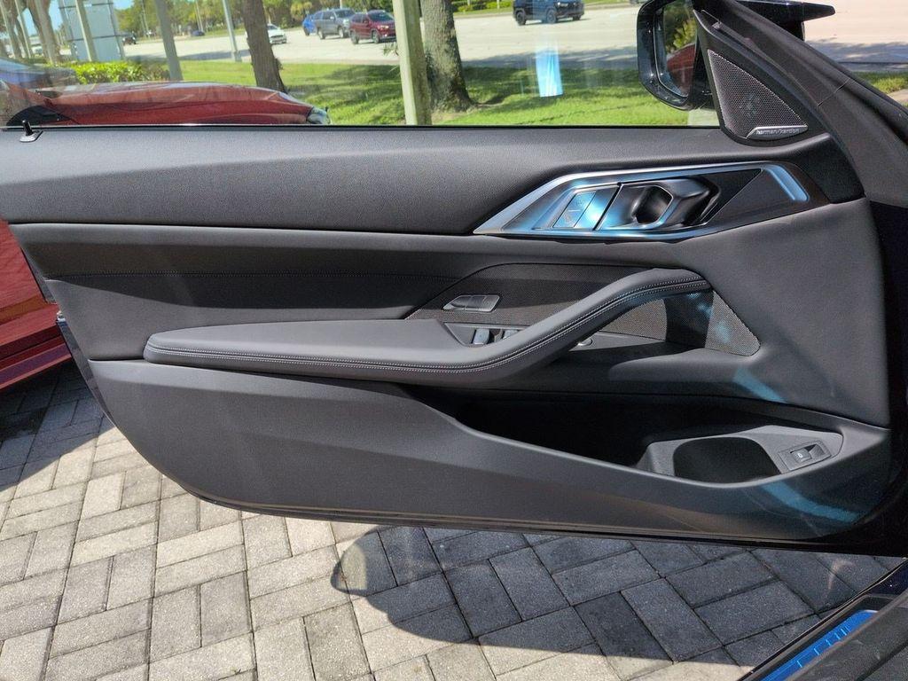 2027 BMW M4 COMPETITION — миниатюра 28