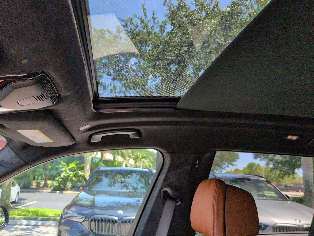 2027 BMW X7 M60I — миниатюра 19