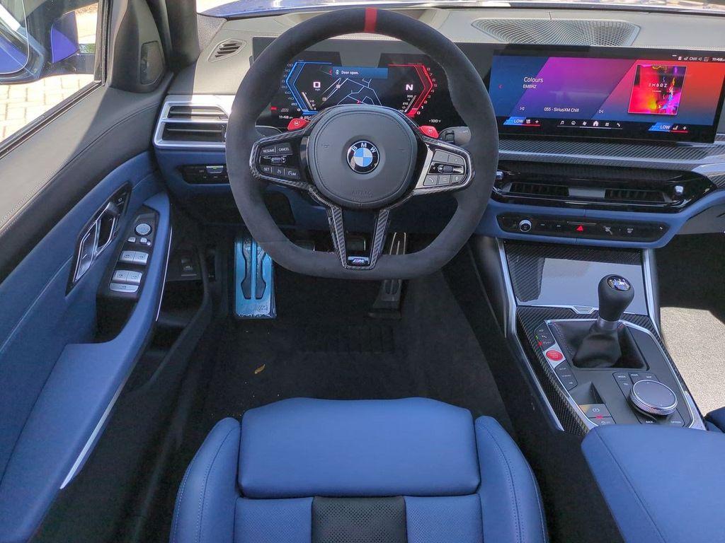 صورة 16 لـ 2027 BMW M3 BASE