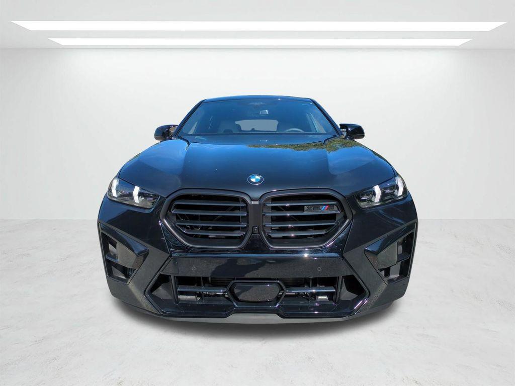 صورة 6 لـ 2027 BMW X6 M BASE