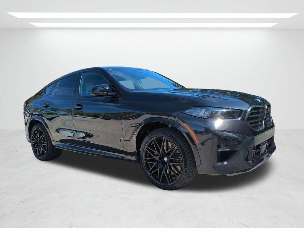 صورة 2 لـ 2027 BMW X6 M BASE
