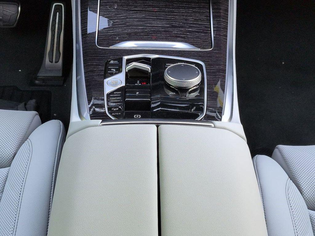 صورة مصغرة 19 لـ 2026 BMW X5 XDRIVE40I