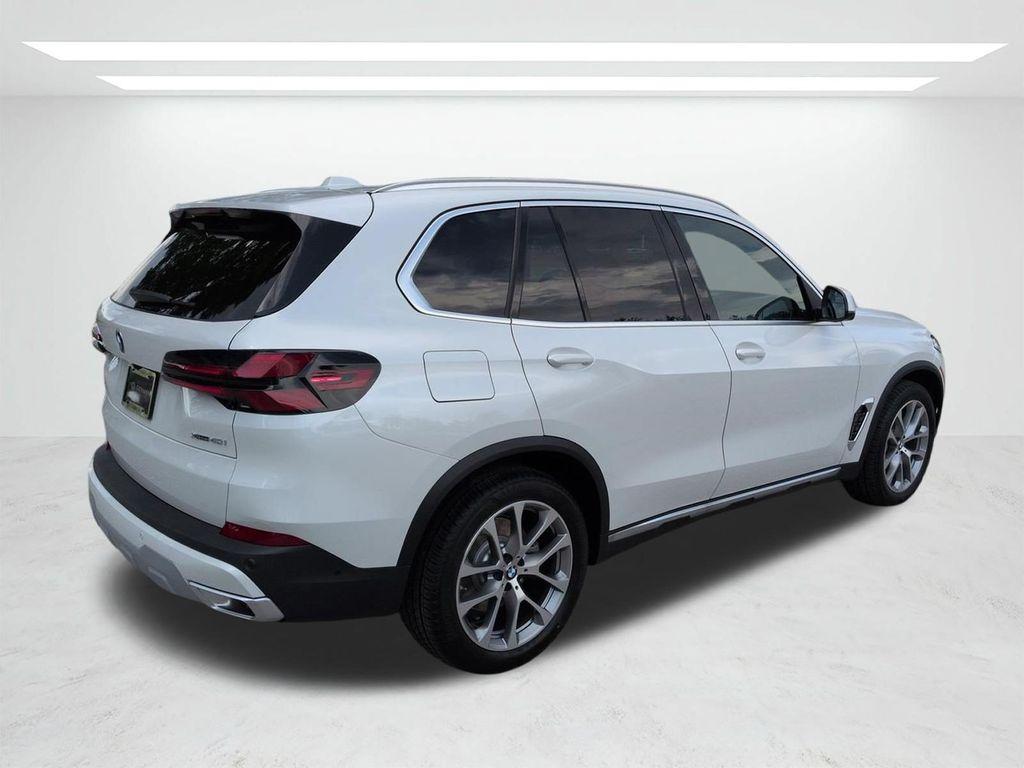 صورة 4 لـ 2026 BMW X5 XDRIVE40I