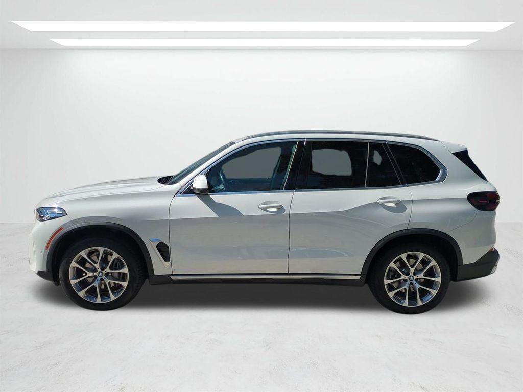 صورة 7 لـ 2026 BMW X5 SDRIVE40I
