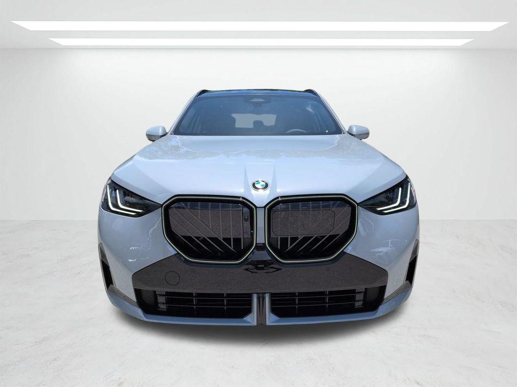 صورة 9 لـ 2026 BMW X3 30 XDRIVE