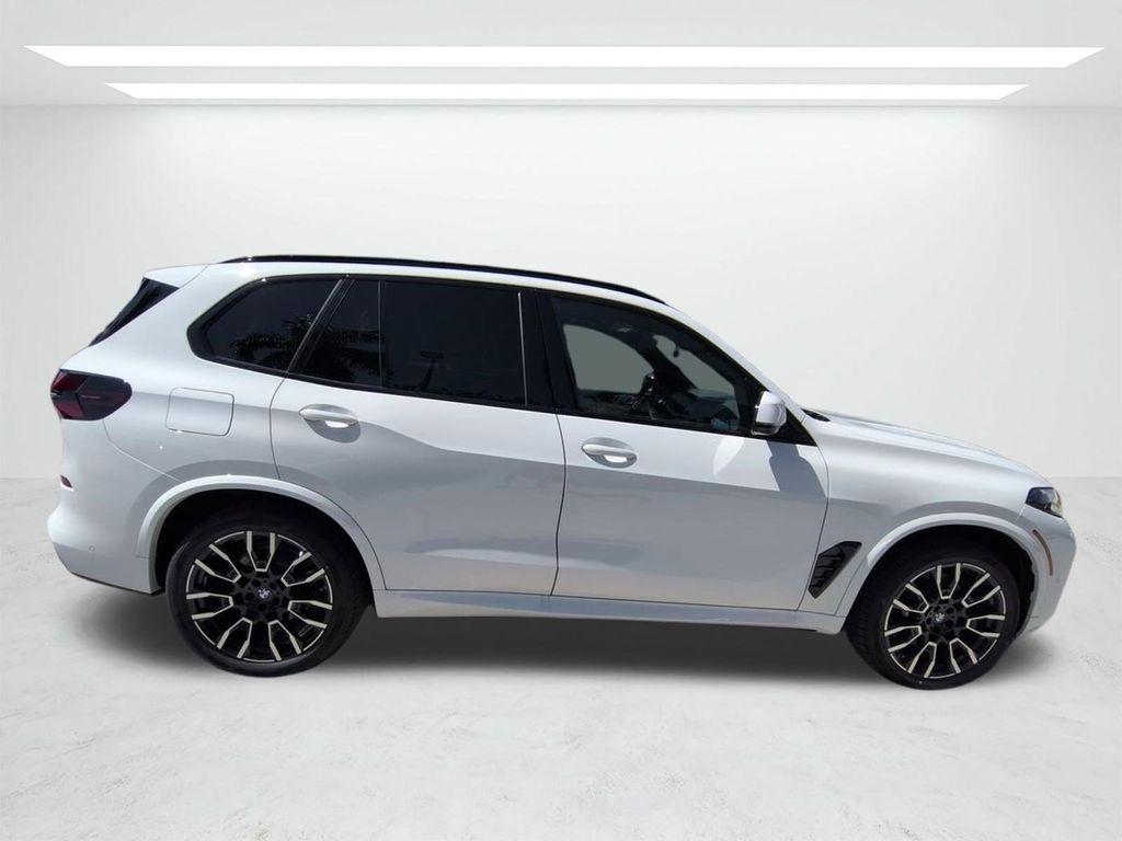 صورة 3 لـ 2026 BMW X5 SDRIVE40I