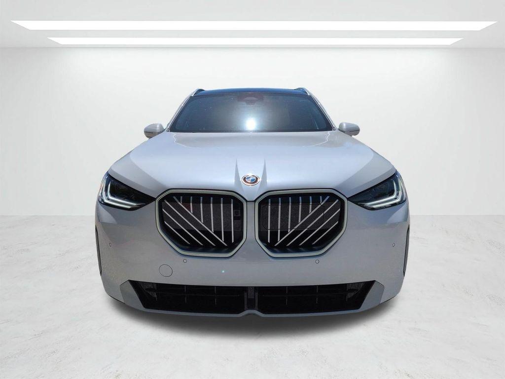 صورة 9 لـ 2026 BMW X3 30 XDRIVE