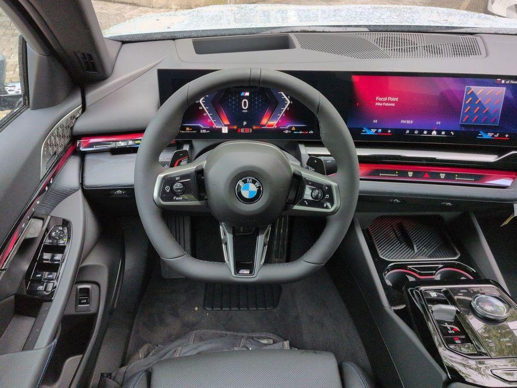 2027 BMW 530 I thumbnail 16