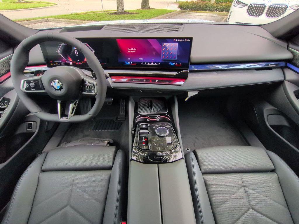 2027 BMW 530 I thumbnail 15