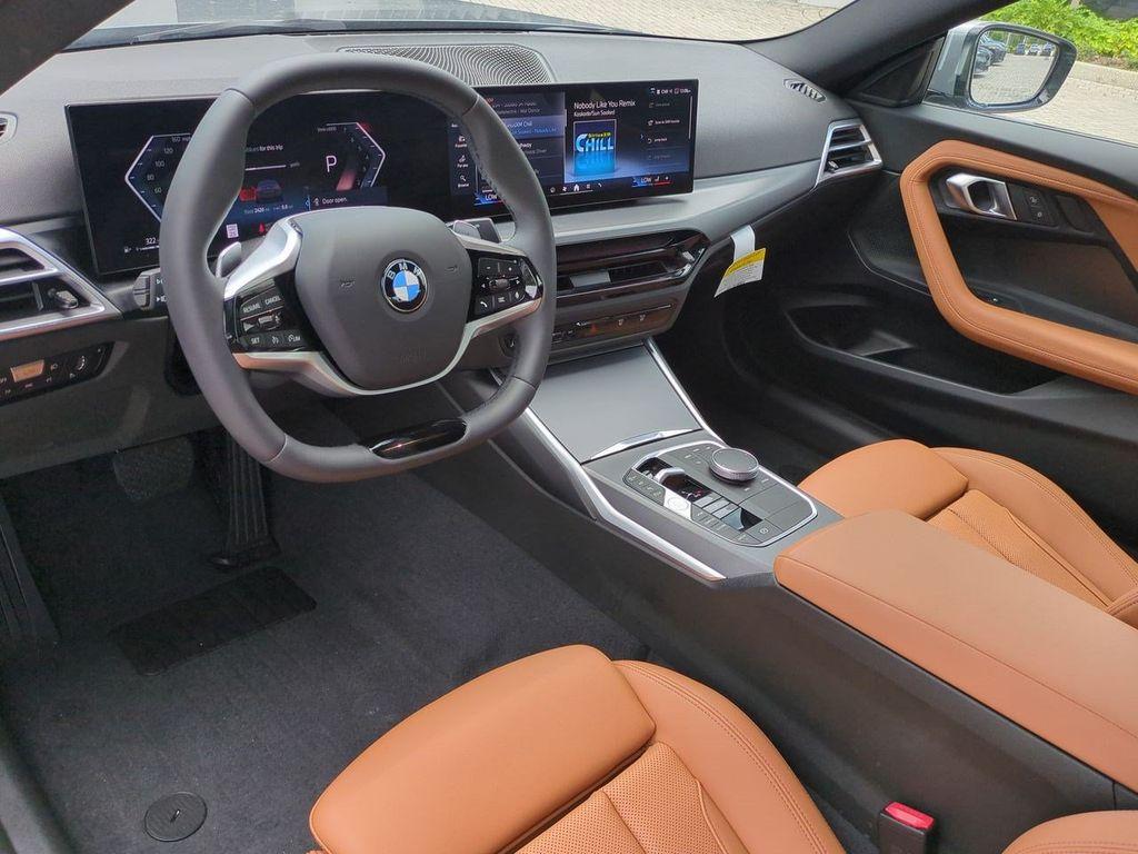 2025 BMW 230 I — миниатюра 15