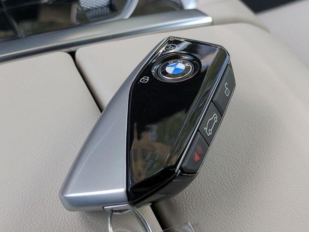 صورة مصغرة 29 لـ 2026 BMW ALPINA XB7 BASE