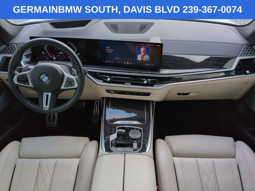 صورة مصغرة 17 لـ 2025 BMW X7 M60I