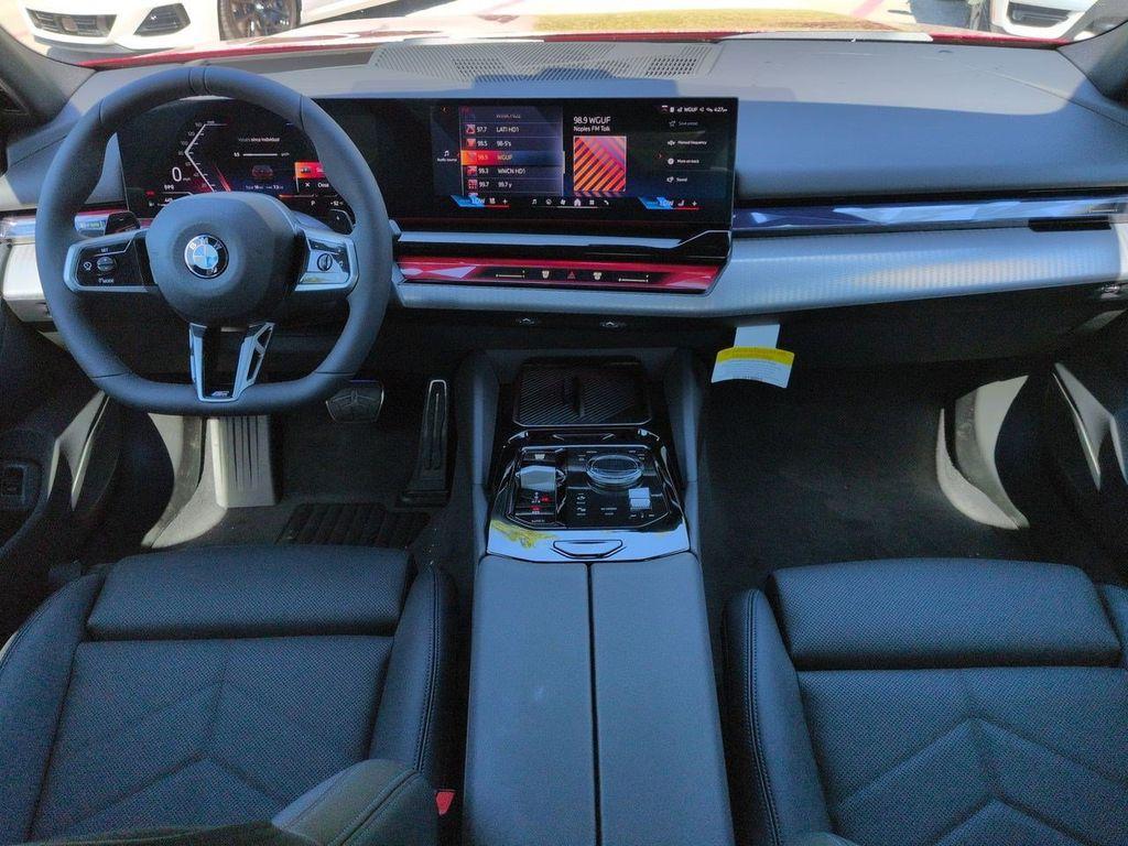 صورة مصغرة 15 لـ 2027 BMW 530 I