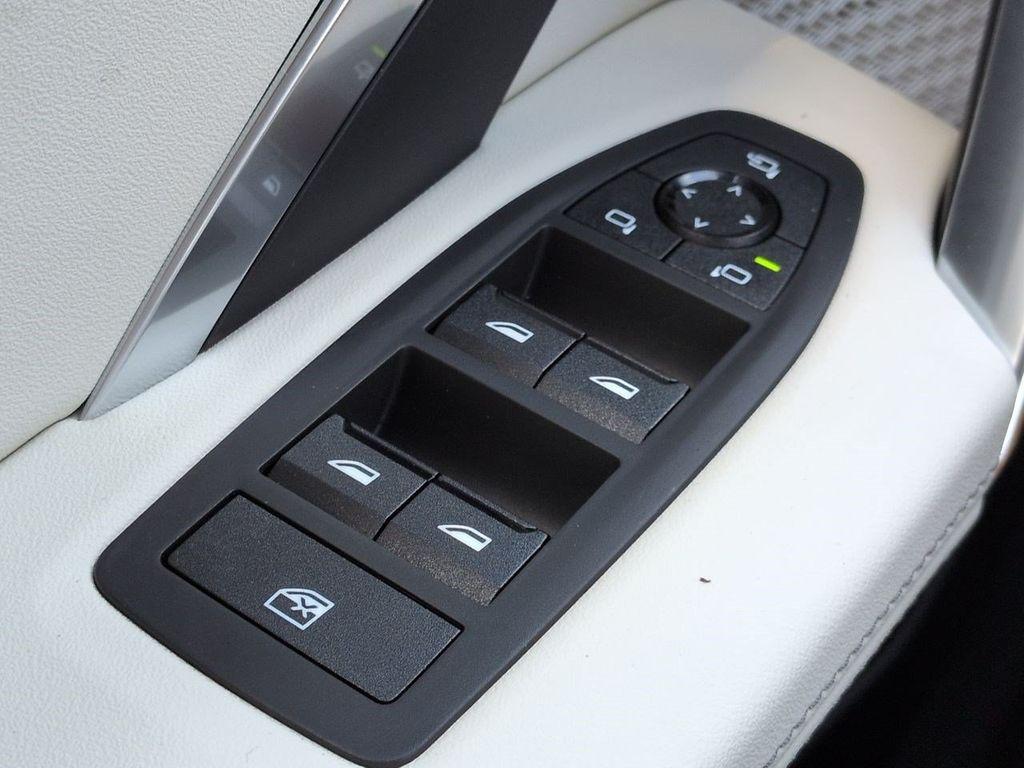 2026 BMW X2 XDRIVE28I — миниатюра 24