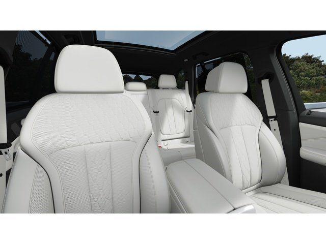 2026 BMW X5 M60I 缩略图 11