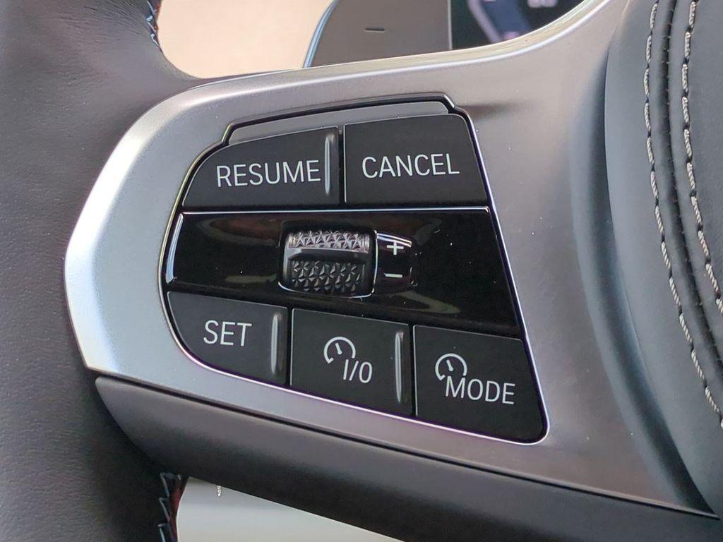 صورة مصغرة 25 لـ 2026 BMW X5 M60I