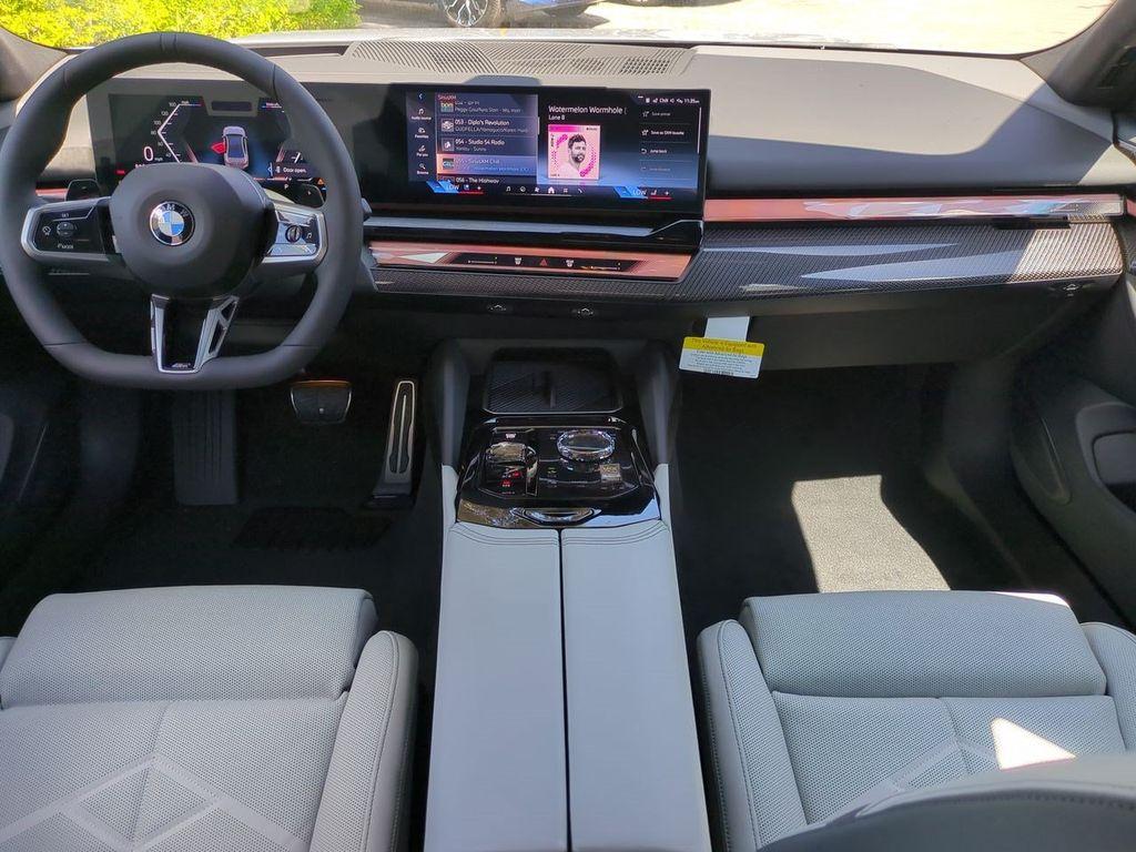 2027 BMW 540 I XDRIVE — фото 15