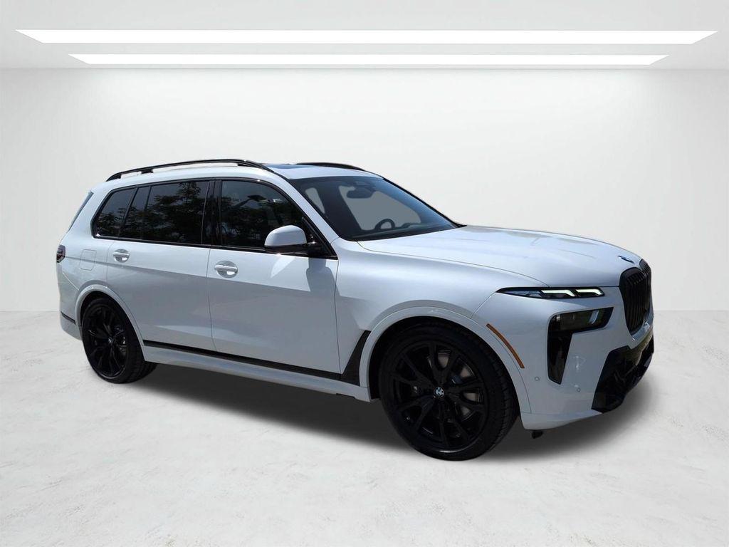 صورة 2 لـ 2027 BMW X7 XDRIVE40I
