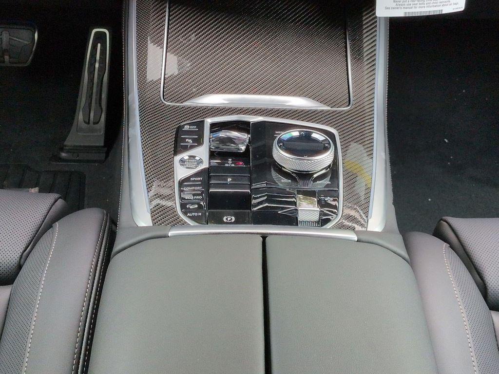 2026 BMW X5 M60I thumbnail 19
