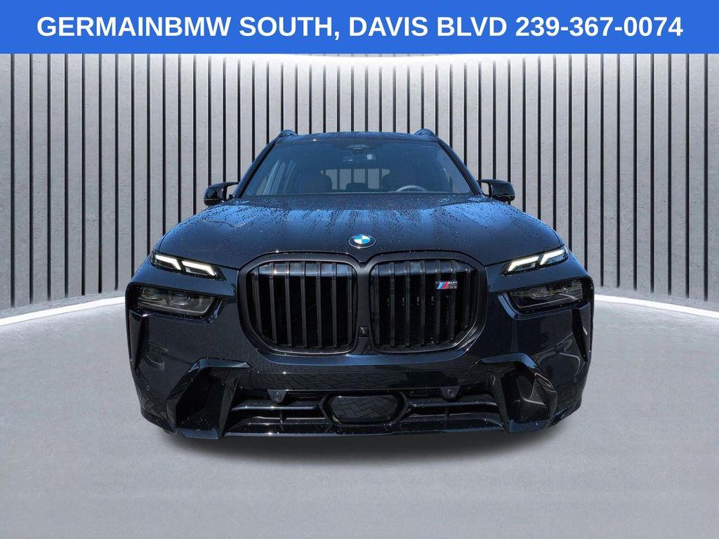 صورة 10 لـ 2025 BMW X7 M60I