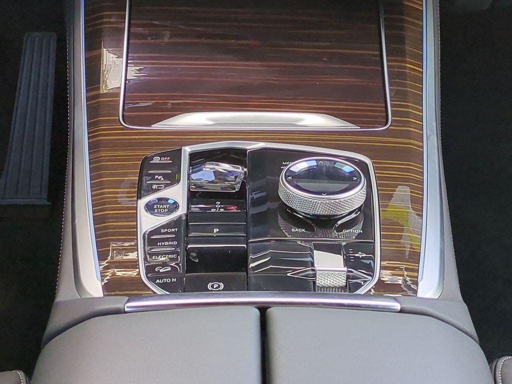 صورة مصغرة 19 لـ 2026 BMW X5 PHEV XDRIVE50E