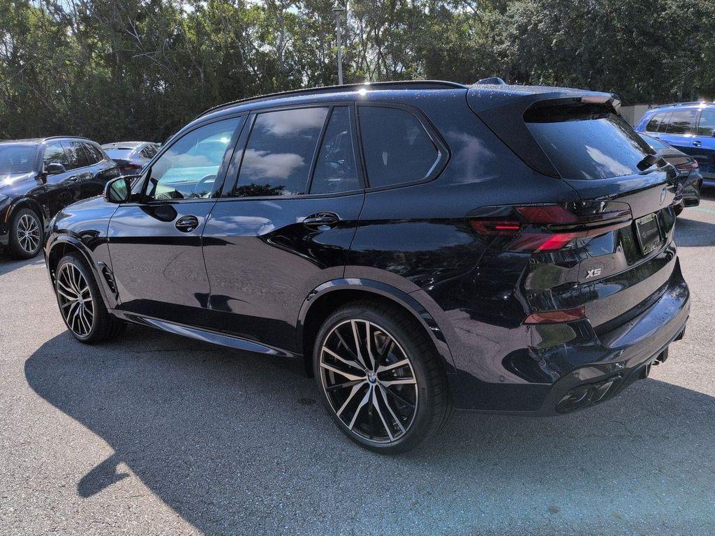 2026 BMW X5 M60I — миниатюра 6