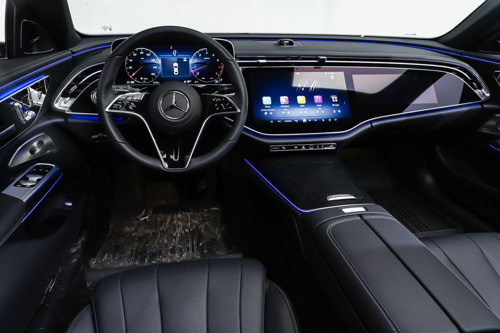 MERCEDES-BENZ E-CLASS - 6