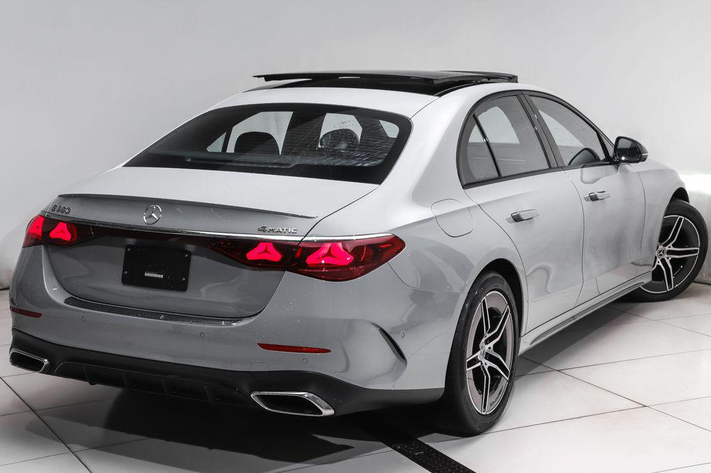 MERCEDES-BENZ E-CLASS - 3