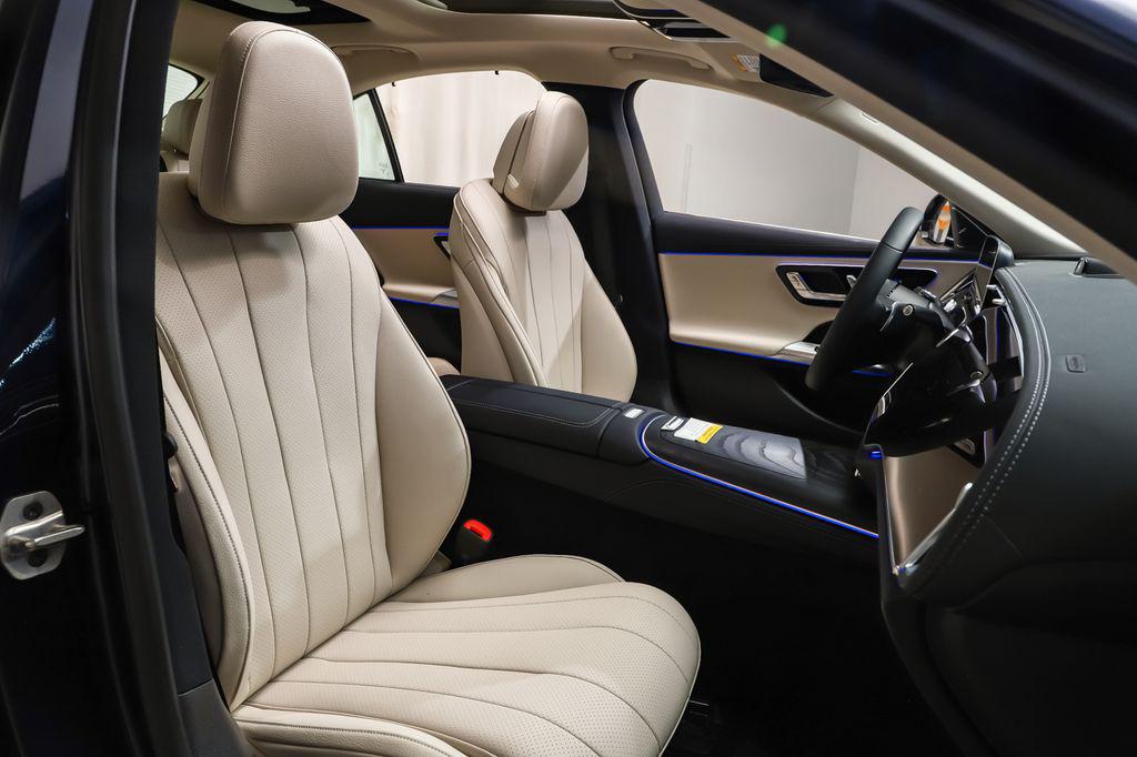 MERCEDES-BENZ E-CLASS - 10