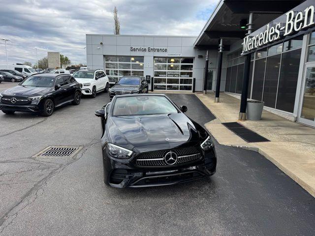 MERCEDES-BENZ E-CLASS - 8