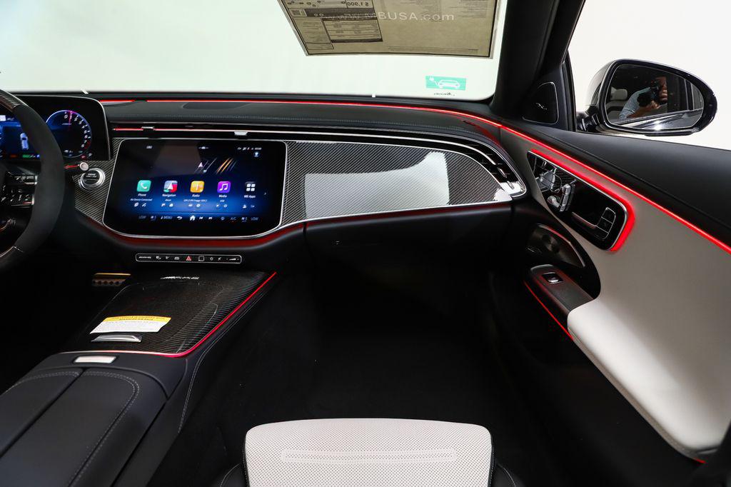 2026 Mercedes-BENZ AMG E 53 E 4MATIC+ 缩略图 16