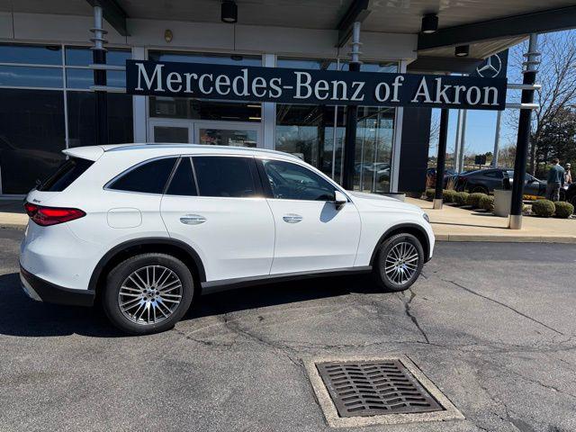New 2026 Mercedes-Benz GLC 300 4MATIC