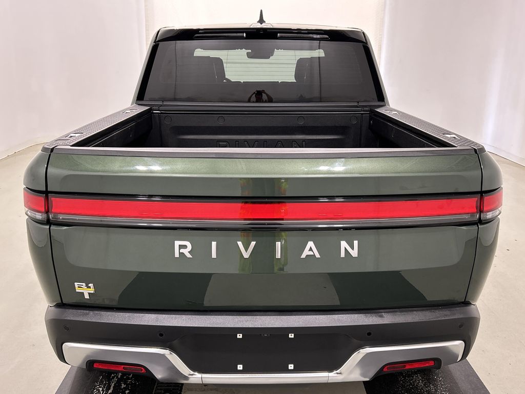 2023 Rivian R1T ADVENTURE QUAD MOTOR LARGE PACK — фото 4