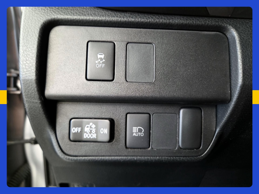صورة مصغرة 16 لـ 2020 Toyota TACOMA SR5