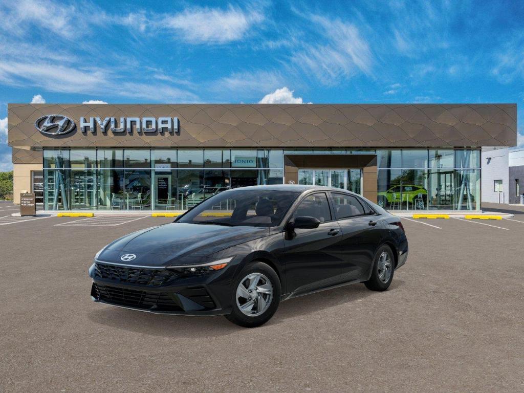 New 2026 Hyundai ELANTRA SE